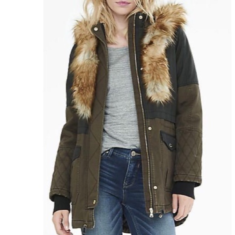 NWOT EXPRESS Quilted Parka W Removable Fur Size XS